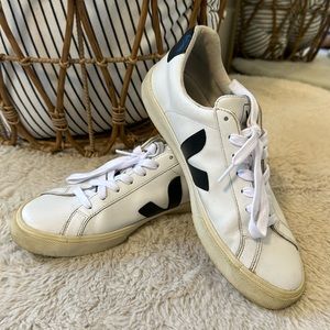Veja Esplar Leather Sneakers